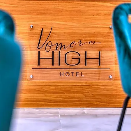 Vomero High Отель Неаполь