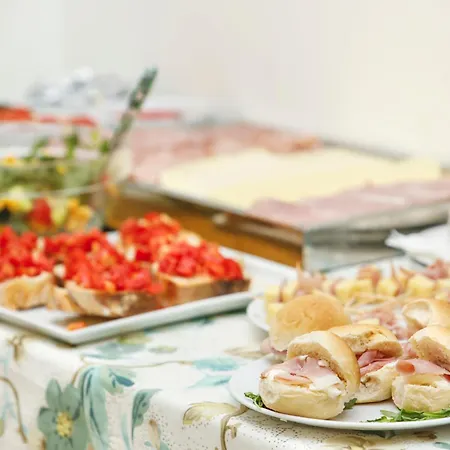 Vomero High Hotel 3*